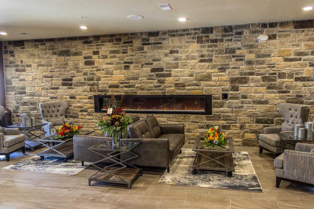 Cobblestone Hotel & Suites - Chippewa Falls Dış mekan fotoğraf