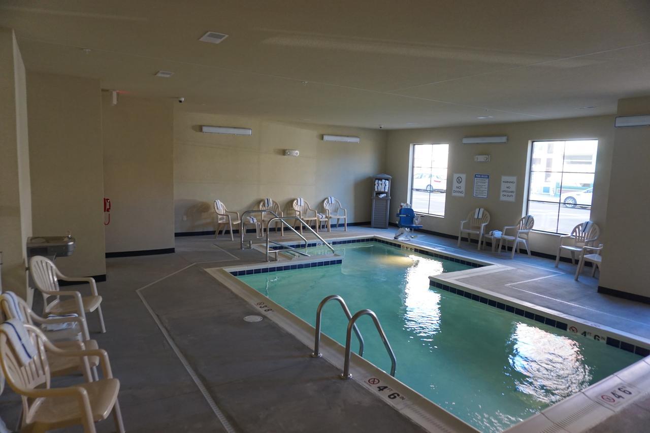 Cobblestone Hotel & Suites - Chippewa Falls Dış mekan fotoğraf