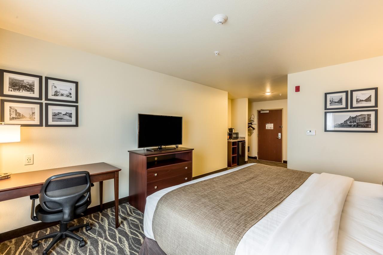 Cobblestone Hotel & Suites - Chippewa Falls Dış mekan fotoğraf